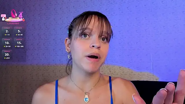 Snapshot of Kloe_Skinny_pm chatting on 06.11.26 Kloe Skinny pm online show from 06.11.26