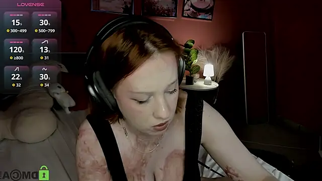 Snapshot of Maya_foxy chatting on 05.29.26 Maya foxy online show from 05.29.26