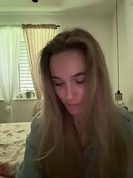 Snapshot of LillyStarr chatting on 06.10.26 LillyStarr online show from 06.10.26