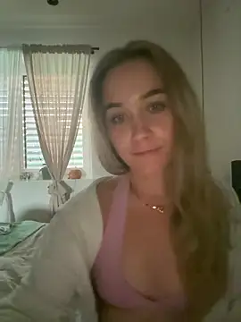 Snapshot of LillyStarr chatting on 06.28.26 LillyStarr online show from 06.28.26