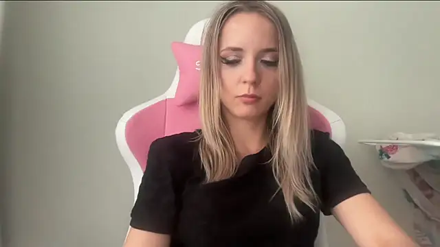 SisiBunny online show from 06.11.26