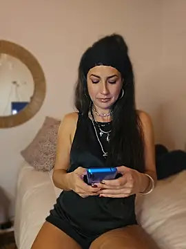 MorganaMystic online show from 05.12.26