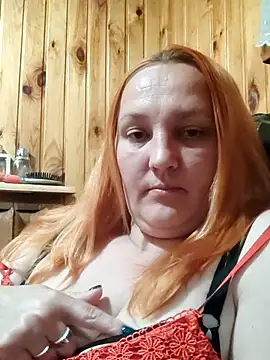 Snapshot of Red-HairedBeast chatting on 06.09.26 Red-HairedBeast online show from 06.09.26