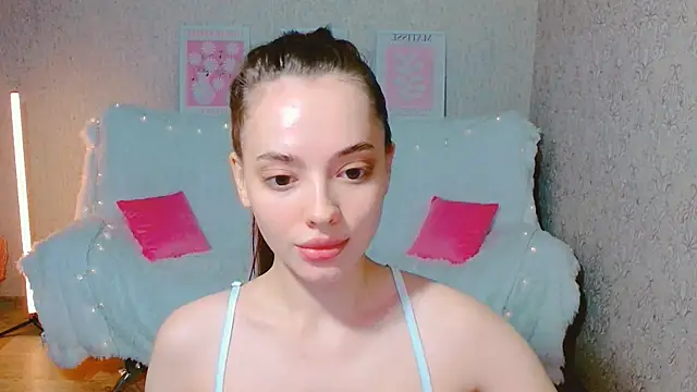 SiennaMia online show from 06.06.26