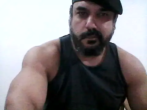 Snapshot of stallony chatting on 06.22.26 stallony online show from 06.22.26