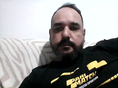 Snapshot of stallony chatting on 07.15.26 stallony online show from 07.15.26