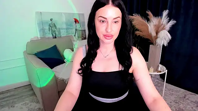 HoneyBlossome online show from 06.02.26