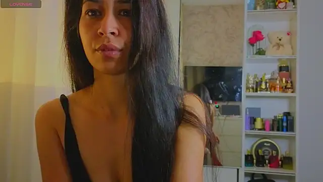 YvisSweet online show from 05.22.26