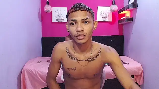 black twinks online show from 06.24.26