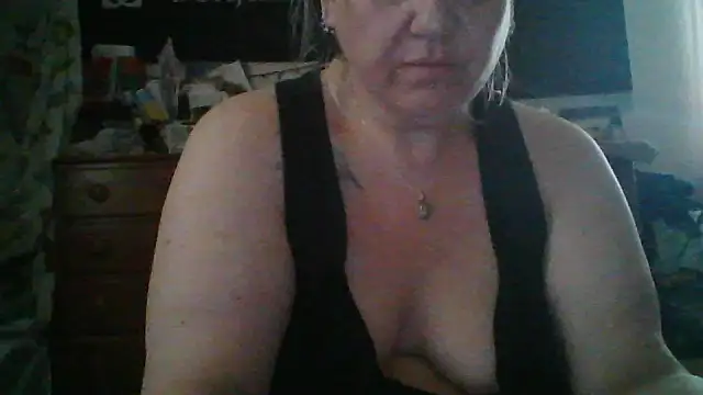 Snapshot of Medusa311 chatting on 05.20.26 Medusa311 online show from 05.20.26