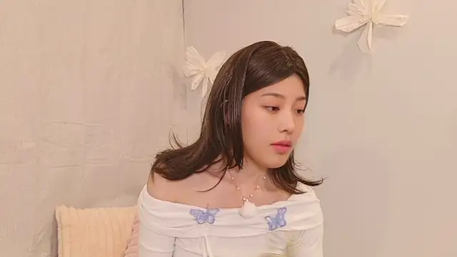 Snapshot of sakura-ch- chatting on 07.16.26 sakura-ch- online show from 07.16.26