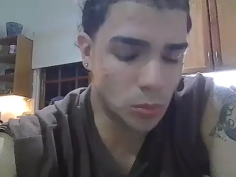 Snapshot of AlphaFacu chatting on 07.18.26 AlphaFacu online show from 07.18.26