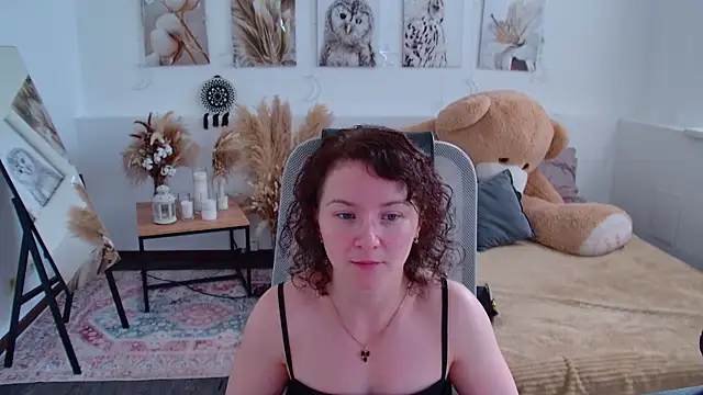 AureliaGleam online show from 06.15.26