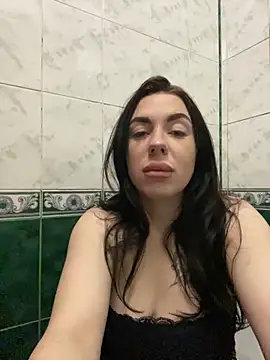 IsabellaJoutes online show from 05.18.26