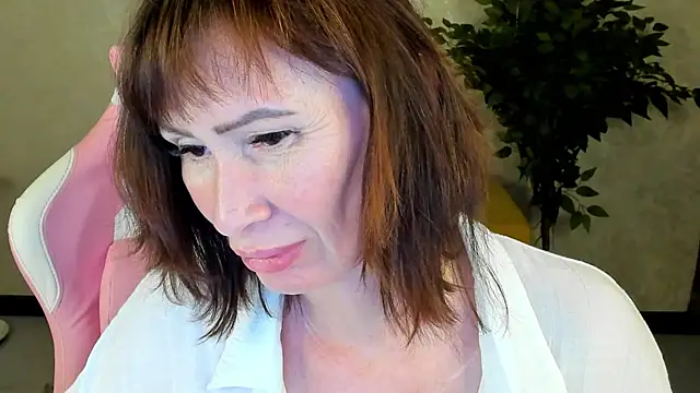 gracekellyyy online show from 06.04.26