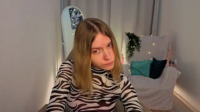 MilanaRayy online show from 06.11.26