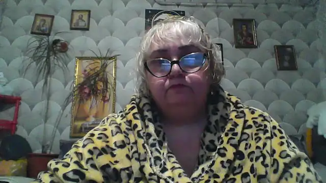 MarinaFarina53 online show from 05.19.26
