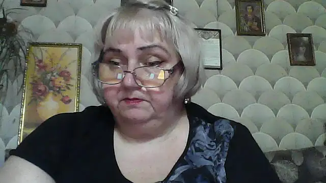 Snapshot of MarinaFarina53 chatting on 06.01.26 MarinaFarina53 online show from 06.01.26