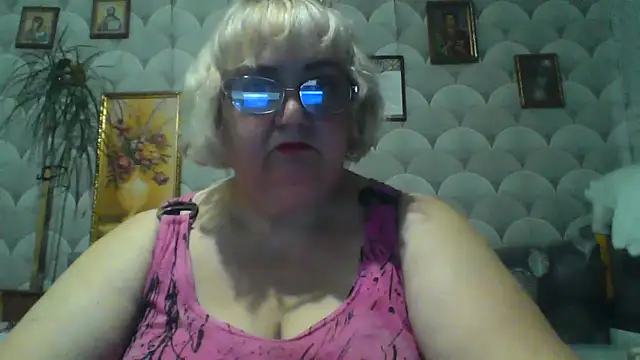 Snapshot of MarinaFarina53 chatting on 06.06.26 MarinaFarina53 online show from 06.06.26