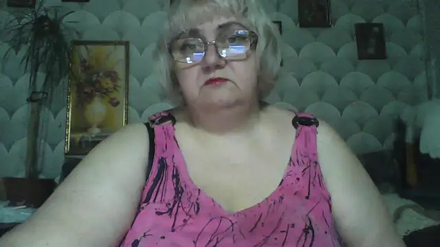Snapshot of MarinaFarina53 chatting on 06.07.26 MarinaFarina53 online show from 06.07.26