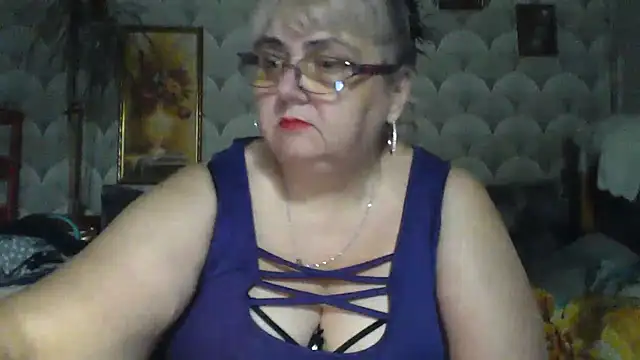 Snapshot of MarinaFarina53 chatting on 07.03.26 MarinaFarina53 online show from 07.03.26