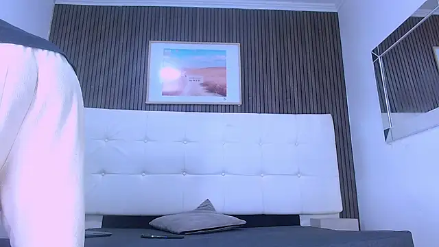 Dilan Hall online show from 06.04.26
