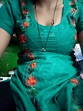 Snapshot of Sakshi_Bhabhi chatting on 05.13.26 Sakshi Bhabhi online show from 05.13.26