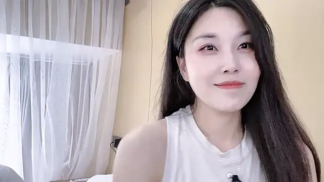 Emma qiqi online show from 05.19.26
