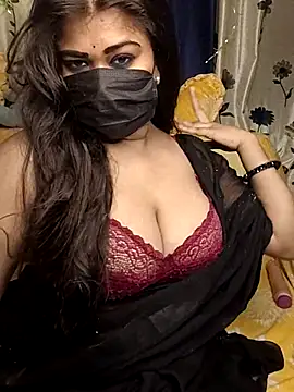 Snapshot of Trending-Desigirls chatting on 07.05.26 Trending-Desigirls online show from 07.05.26