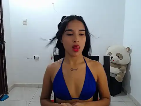 Chicasenxual online show from 06.02.26