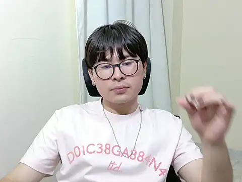 kuromi boy online show from 06.24.26