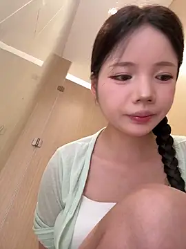Mia-Kiss online show from 05.27.26