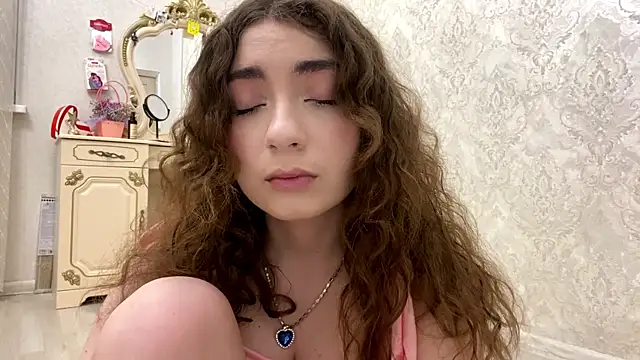 Rosie Sweety online show from 06.05.26