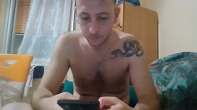 Snapshot of VincentZe99 chatting on 07.11.26 VincentZe99 online show from 07.11.26