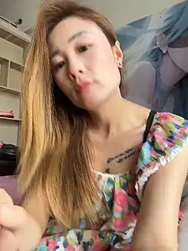 Snapshot of okgirl_23 chatting on 07.29.26 okgirl 23 online show from 07.29.26