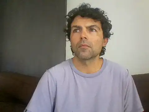 Snapshot of perrolobo78 chatting on 05.26.26 perrolobo78 online show from 05.26.26