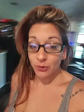 missbellastar online show from 05.15.26