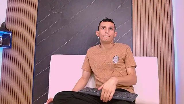 Isak Berekoa online show from 05.18.26
