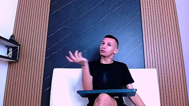 Isak Berekoa online show from 06.05.26