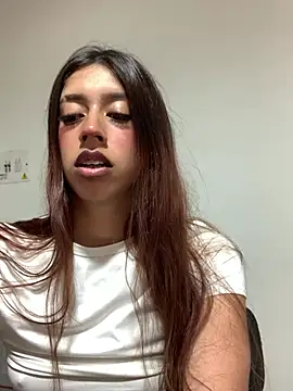 SarahFox- online show from 05.21.26