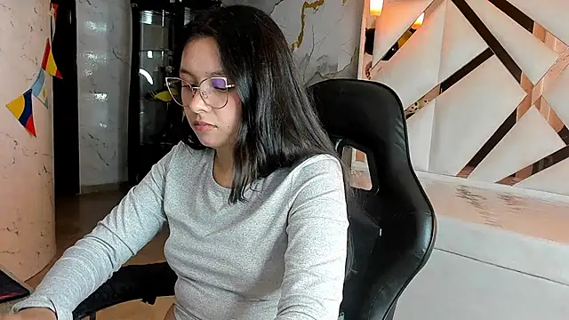HoneyDoll tf online show from 06.20.26
