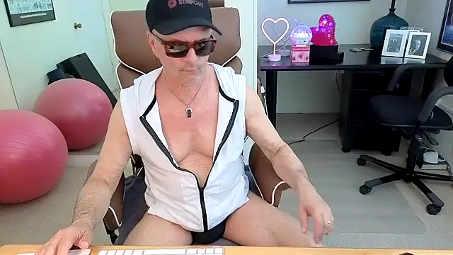 hotdadbod online show from 06.12.26