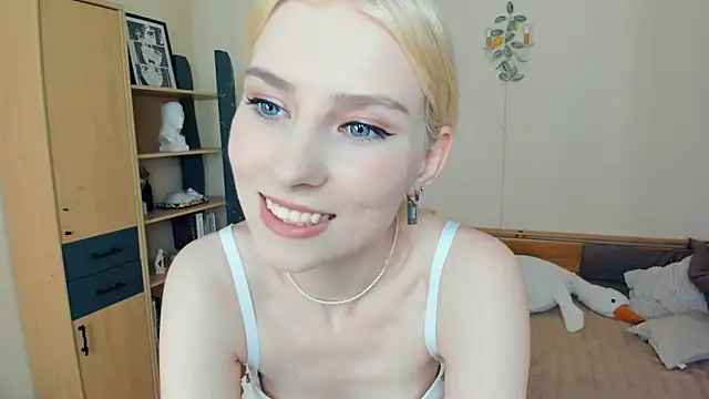 LaynePingitore online show from 06.08.26