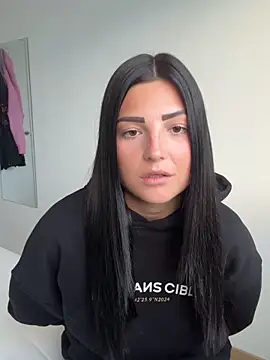 leaascorpioo online show from 05.18.26
