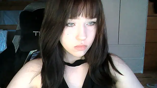 Snapshot of NoirEva chatting on 05.31.26 NoirEva online show from 05.31.26