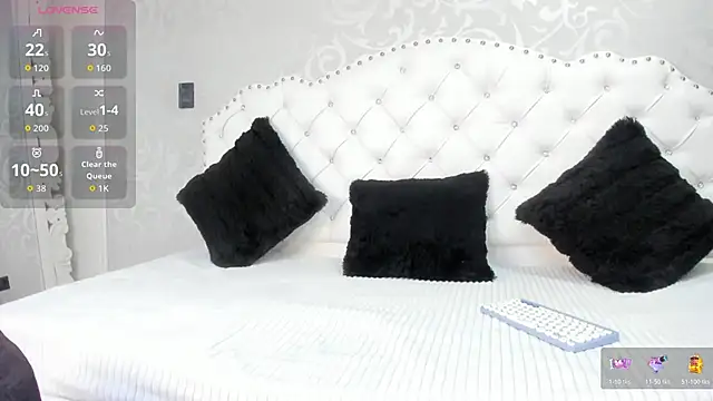 Snapshot of LilithBoneth chatting on 06.20.26 LilithBoneth online show from 06.20.26