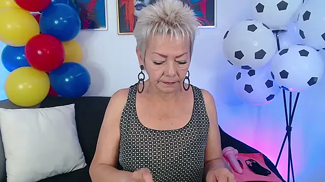 Jacky Smith1 online show from 07.06.26