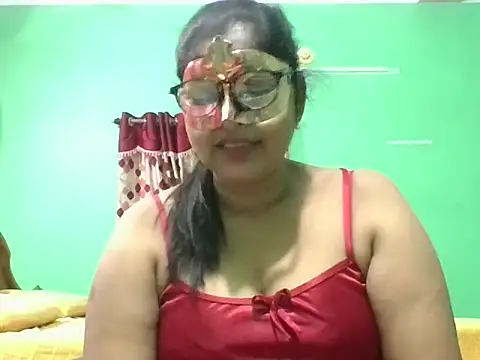Snapshot of Kavya17 chatting on 06.24.26 Kavya17 online show from 06.24.26