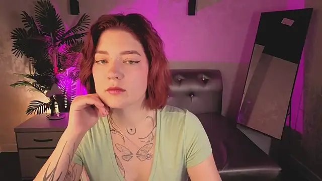 Nikki Gringer online show from 06.05.26