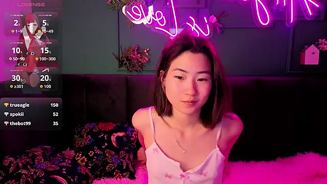 Runi Asian online show from 06.22.26